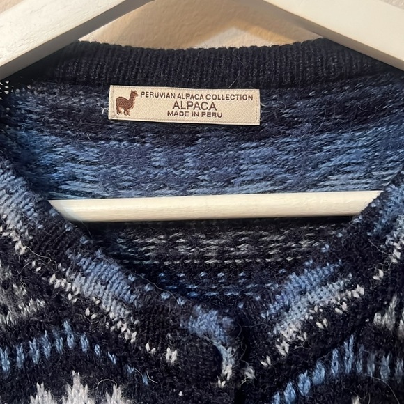 Peruvian Alpaca Connection 100% Alpaca Cardigan Sweater Boho Tribal blue L/M - Picture 3 of 8